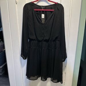 Banana Republic NWT Black Long Sleeve Dress